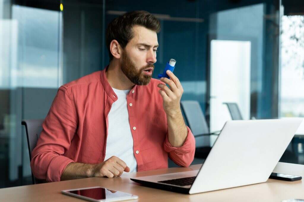 Illustration pour Les mécanismes de la toux nocturne