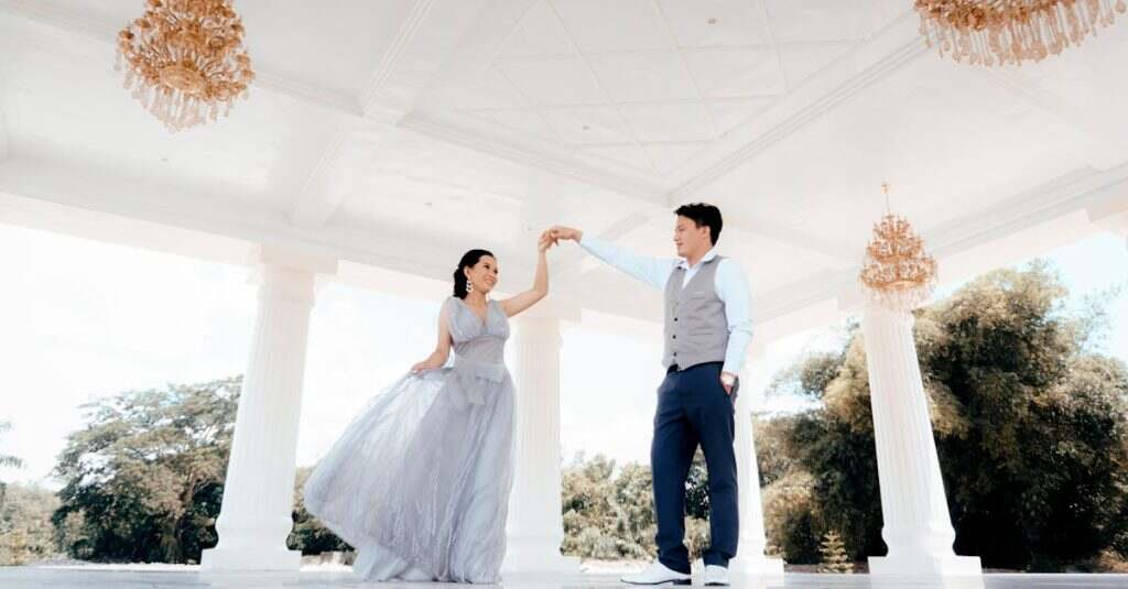 découvrez notre collection de chandeliers élégants qui illumineront votre intérieur. parfaits pour créer une ambiance chaleureuse, nos chandeliers allient design moderne et charme intemporel. idéaux pour toutes les occasions, trouvez celui qui s'adapte à votre style et transformez votre espace avec une touche de sophistication.