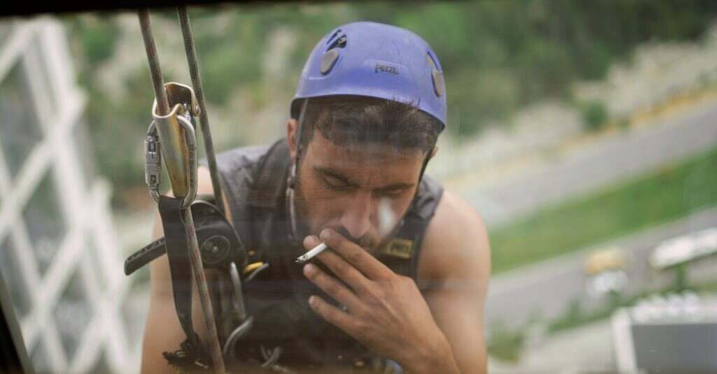 découvrez nos services professionnels de nettoyage de façade pour redonner éclat et propreté à votre bâtiment. une façade impeccable améliore l'esthétique de votre propriété et augmente sa valeur. contactez-nous pour un devis sur mesure !