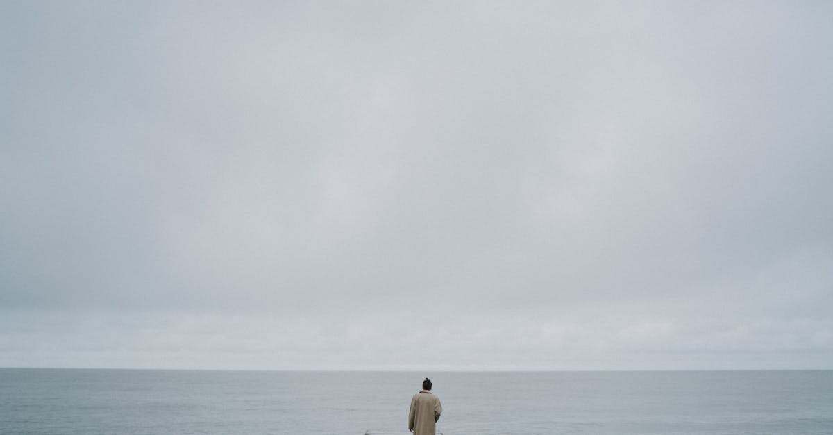 découvrez tout sur l'humidité : ses causes, ses effets sur la santé et l'environnement, ainsi que des conseils pratiques pour la contrôler dans votre maison et améliorer votre bien-être.