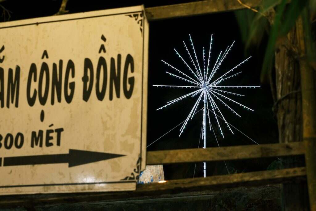 découvrez ce qu'est le doxing, ses conséquences sur la vie privée et les moyens de se protéger contre cette pratique malveillante. informez-vous sur les enjeux juridiques et éthiques liés à la divulgation d'informations personnelles en ligne.