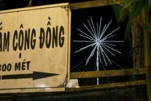 découvrez ce qu'est le doxing, ses conséquences sur la vie privée et les moyens de se protéger contre cette pratique malveillante. informez-vous sur les enjeux juridiques et éthiques liés à la divulgation d'informations personnelles en ligne.