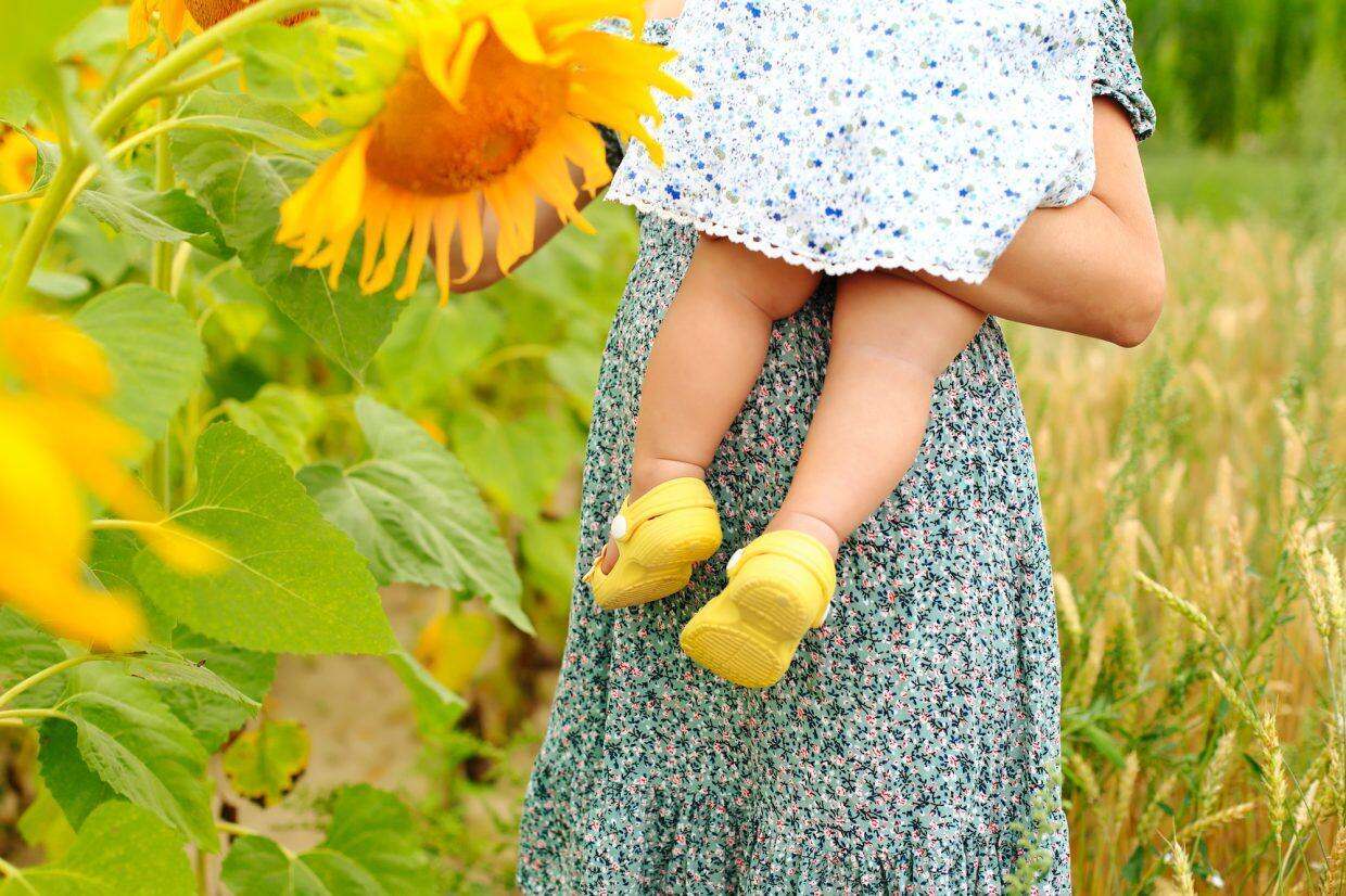 Illustration pour L'art de porter ses sandales