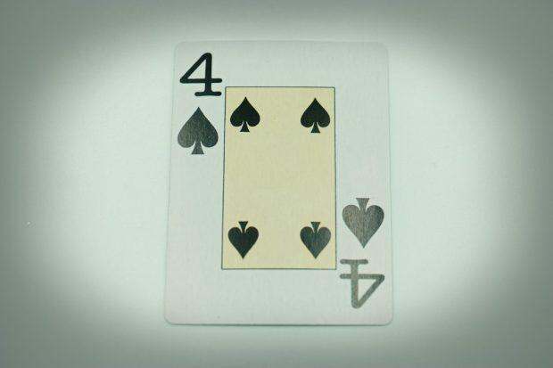 découvrez la cia triad, un concept fondamental en cybersécurité basé sur la confidentialité, l’intégrité et la disponibilité des données. comprendre ses principes est essentiel pour protéger efficacement vos informations.