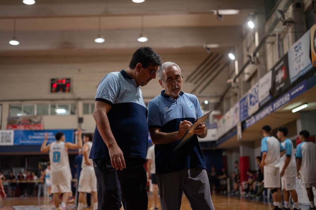 découvrez notre coaching de carrière personnalisé pour atteindre vos objectifs professionnels, développer vos compétences et réussir votre évolution professionnelle.