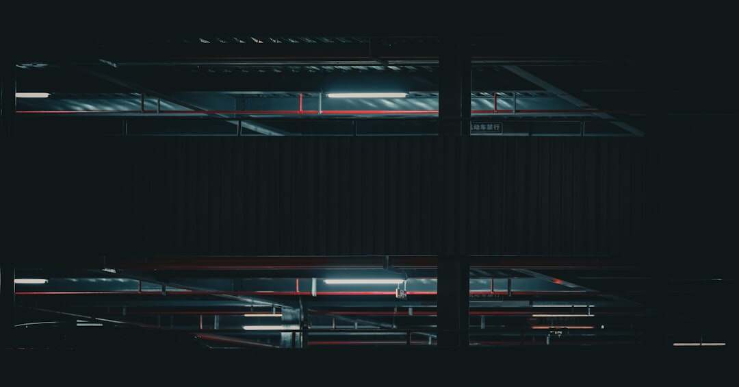 découvrez les méthodes de l'exfiltration de données, ses risques pour la sécurité informatique, et comment protéger vos informations sensibles contre les fuites non autorisées.