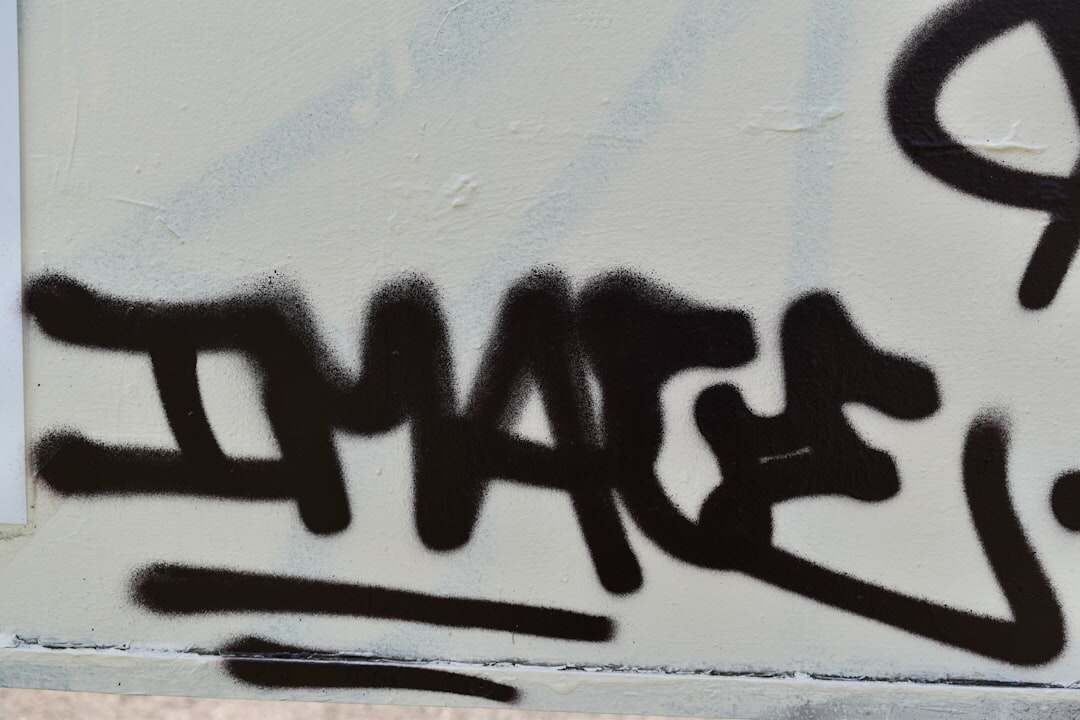 découvrez l'importance du protocole dmarc pour protéger votre domaine contre les usurpations d'identité et améliorer la sécurité de vos emails.