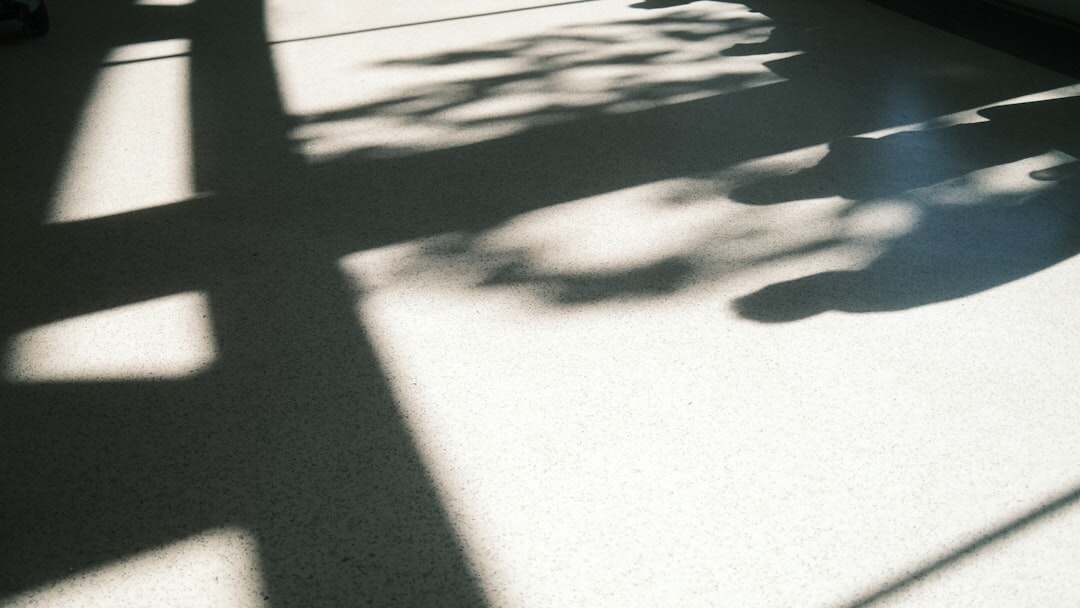 découvrez le service de dns dynamique qui permet de connecter facilement un nom de domaine à une adresse ip changeante, idéal pour accéder à distance à vos appareils et serveurs.