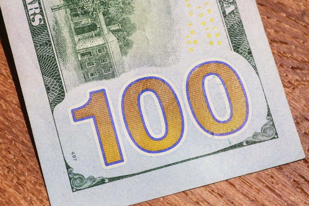 découvrez les professions offrant un revenu mensuel d'environ 3000 euros et comment y accéder pour améliorer votre carrière.