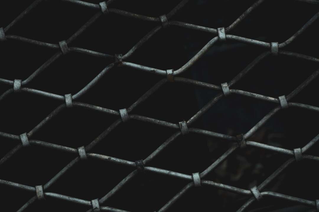 découvrez le pare-feu hybride mesh, une solution de sécurité réseau avancée combinant plusieurs technologies pour protéger efficacement vos données et assurer une connectivité fiable.