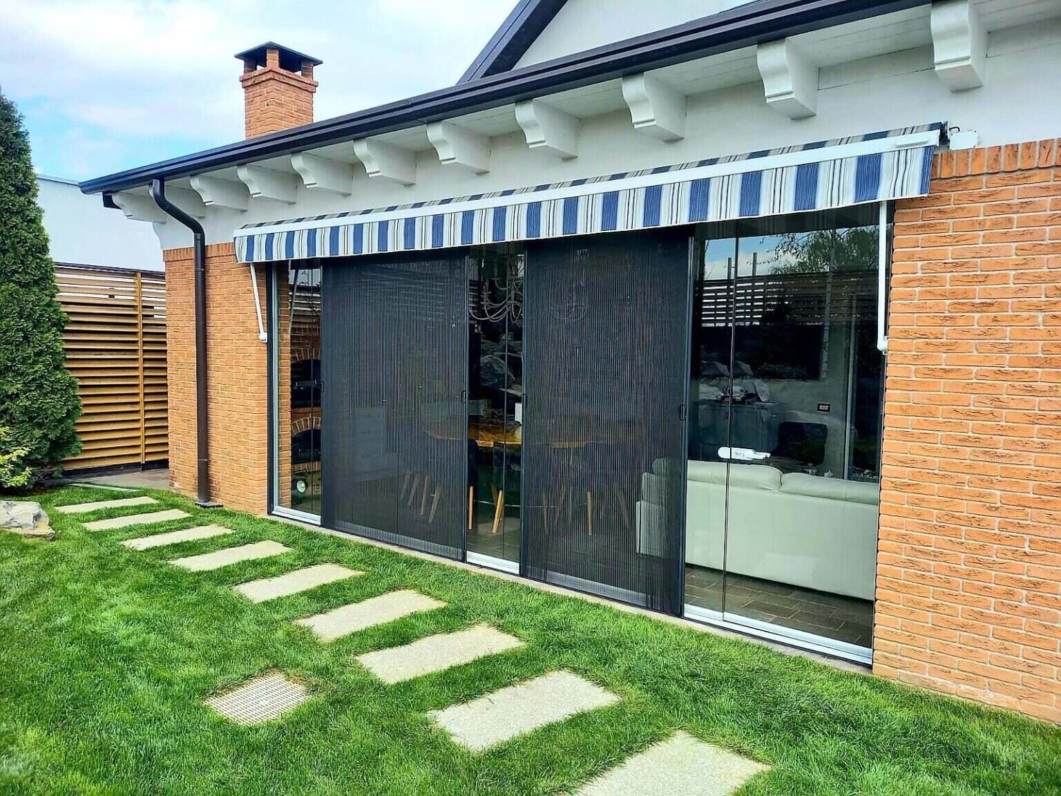 Maison d’été : le luxe invisible pour des intérieurs qui respirent