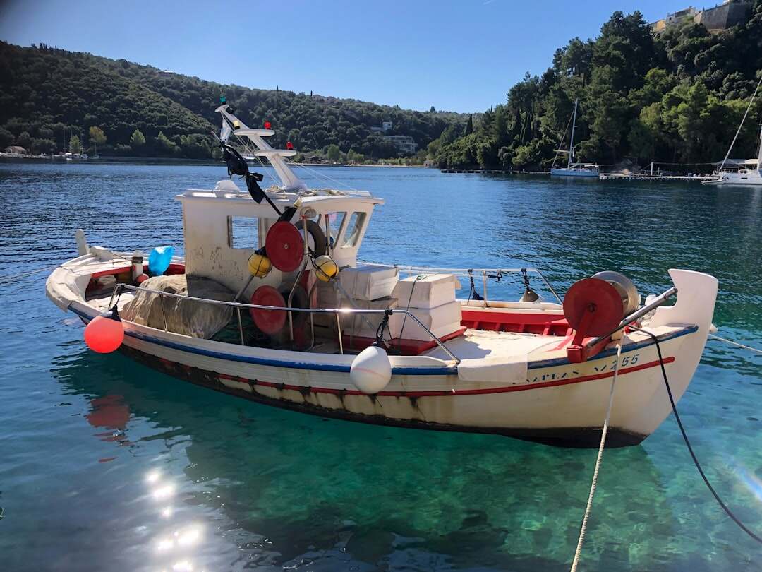 découvrez ce qu'est le phishing, ses techniques courantes, comment le reconnaître et protéger vos données personnelles contre cette forme de cyberattaque.