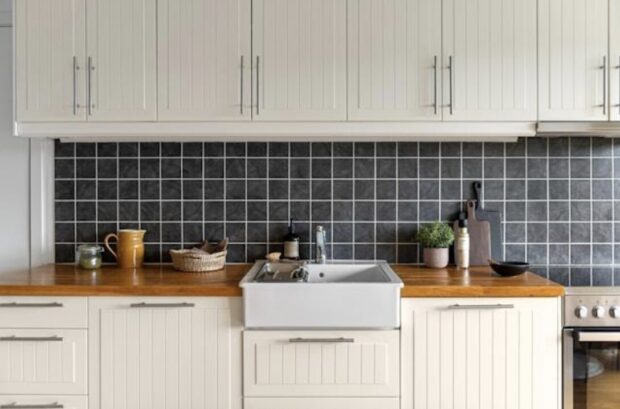 Quel carrelage mural choisir pour une cuisine moderne et facile à entretenir ? faience