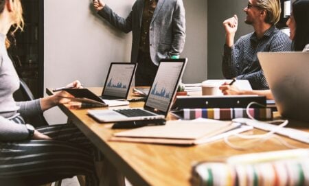 Fournitures de bureau BtoB : le poste qu’on néglige (et qui coûte plus cher qu’on ne croit)