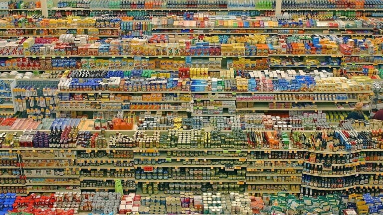 Christopher Nolan et Koyaanisqatsi : le choc d’un « pur cinéma » qui parle encore à l’ère des blockbusters