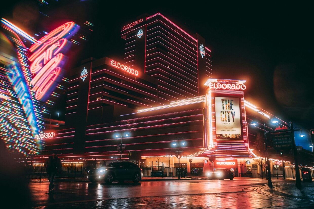 Le Flamingo, le grand-père qui refuse de mourir