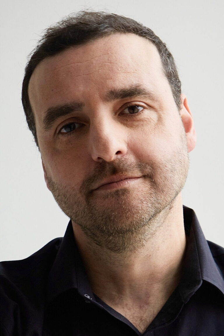 David Krumholtz, de Supergirl à la tentation du clap de fin : Hollywood lui a-t-il coupé l’envie ?