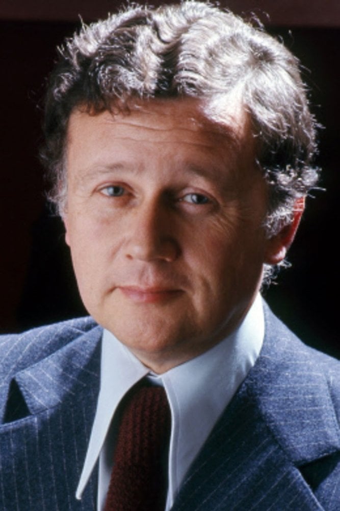 Philippe Bouvard est mort : la grande gueule de la radio et de la télévision française s’éteint à 96 ans