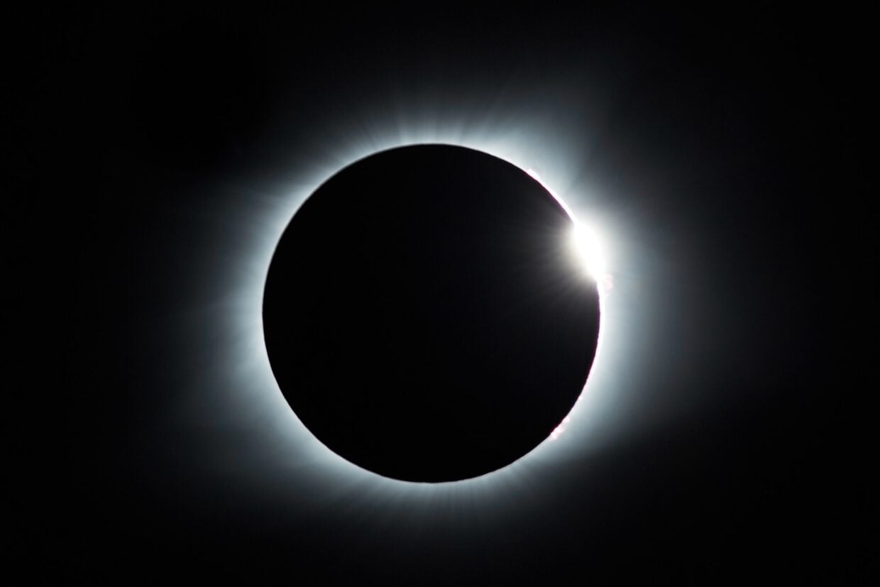 Le vrai boss final : l'éclipse qui snobe (un peu) la France