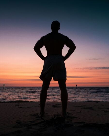 Régime hyperprotéiné homme : une méthode structurée pour perdre du poids sans lâcher le muscle Un plan de repas, pas une punition