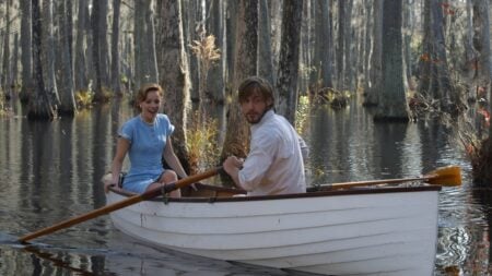 Remain : M. Night Shyamalan et Nicholas Sparks, le duo qui sent le malaise et le grand n’importe quoi